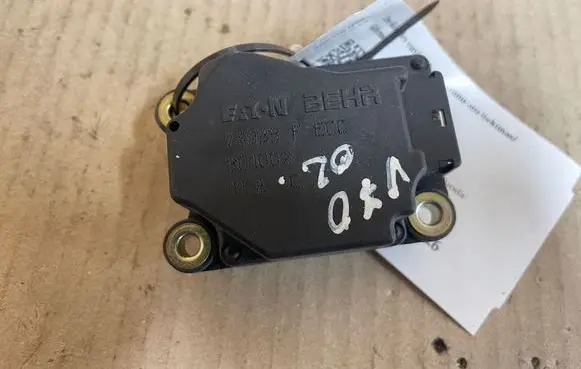 Volvo S60 Air flap motor/actuator 74933 301002