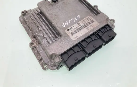 Renault Laguna III Engine control unit/module 0281017613 8201119647