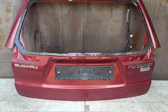 Subaru Forester SH Tailgate/trunk/boot lid
