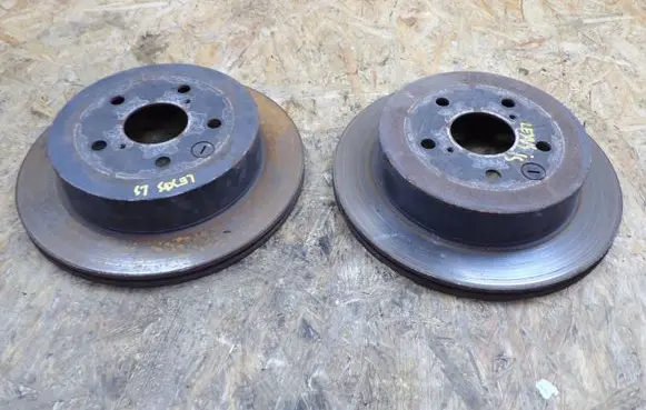 Lexus IS III XE30 Rear brake disc 