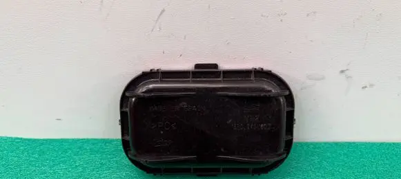 Seat Leon (5F) Headlight/headlamp dust cover 5F0941607