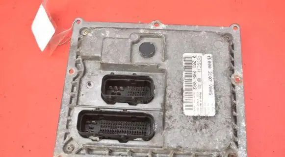 Smart ForTwo I Engine control unit/module ECU 0003107V005