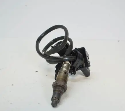 Volkswagen Golf VII Lambda probe sensor 05E906262A 5Q0971890E