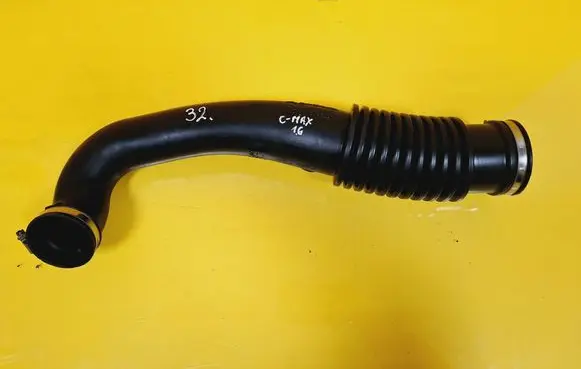 Ford Focus C-MAX Air intake hose/pipe 4M519A673BA