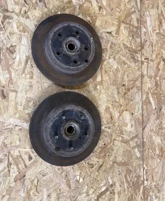 Toyota RAV 4 (XA30) Rear wheel bearing hub 