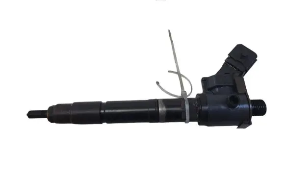Volvo V60 Fuel injector VEA132370010AAB 31405404