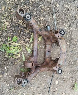 BMW 3 E46 Rear subframe 33316770785