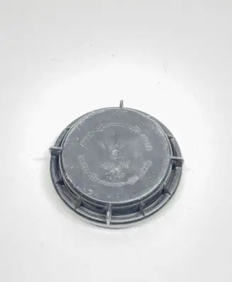 Volkswagen Golf IV Headlight/headlamp dust cover 14735300