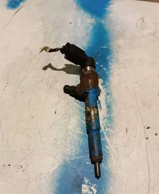 Ford Mondeo MK IV Fuel injector 4M5Q0F593AD