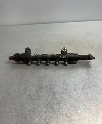 Subaru Impreza III Fuel main line pipe 10K00459