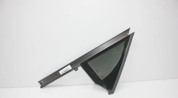Land Rover Range Rover Sport L461 Rear vent window glass N9X225829