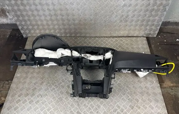 Subaru Outback Dashboard 