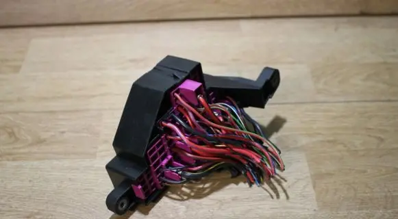Volkswagen PASSAT B6 Fuse box set 3C1941823