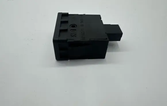 Citroen C4 II Picasso Headlight level height control switch 9801662777