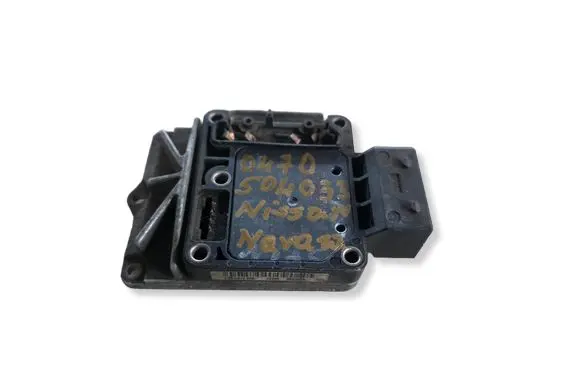 Nissan Navara D40 Fuel injection high pressure pump 0470504033