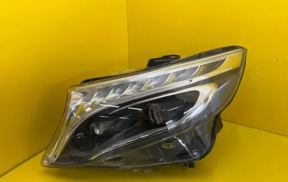 Mercedes-Benz V Class W447 Headlight/headlamp A4479069700
