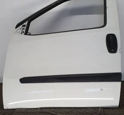 Door (2 Door Coupe)