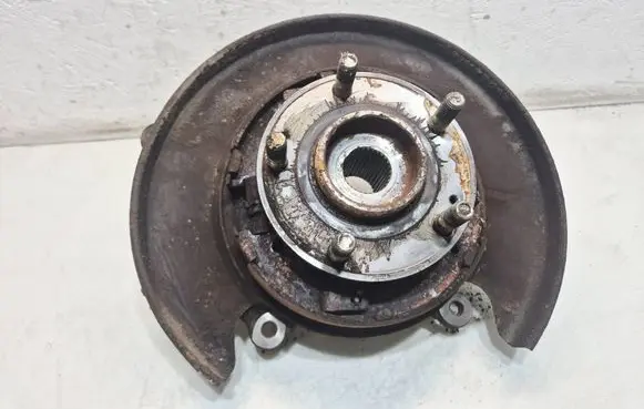 Hyundai Santa Fe Rear wheel hub