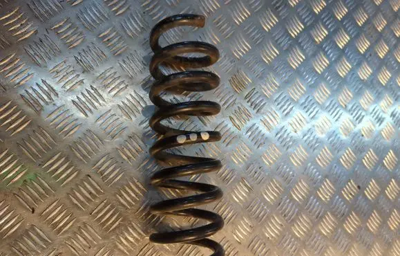 Mercedes-Benz C W203 Rear coil spring 8DAM00