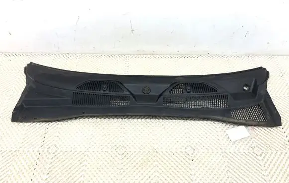 Jeep Cherokee III KJ Wiper trim 55155851