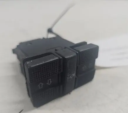 Volkswagen Golf III Electric window control switch 1H0959855A