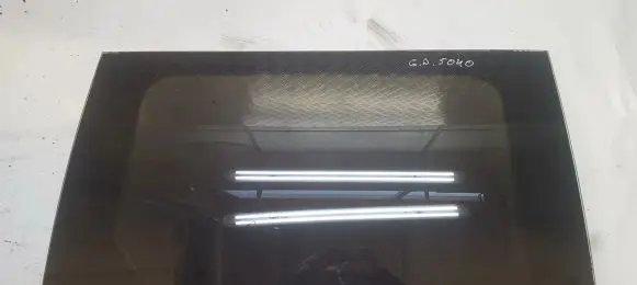 KIA Carnival Rear door window glass