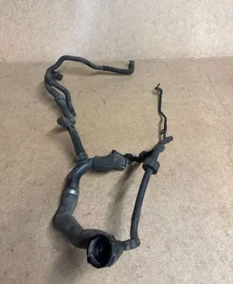 Volkswagen PASSAT B6 Engine coolant pipe/hose 3C0122101 124899R