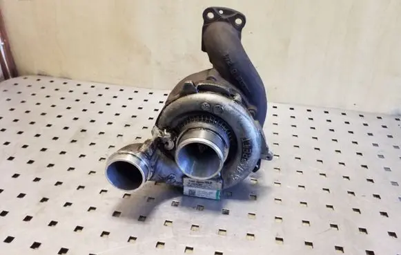 Mercedes-Benz E W211 Turbo A6420900280 7576080001