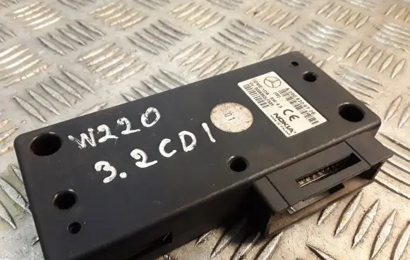 Mercedes-Benz S W220 Phone control unit/module 2208206726 A2208206726