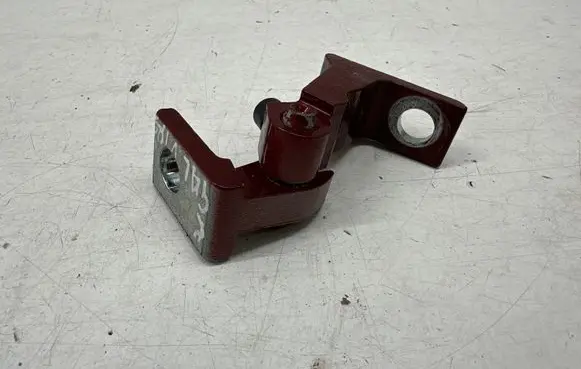 Volkswagen Golf Sportsvan Rear door upper hinge