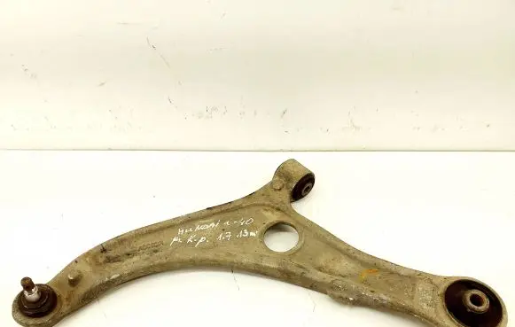 Hyundai i40 Front lower control arm/wishbone A6082M