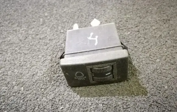 Audi A4 S4 B5 8D Headlight level height control switch 8d0941301