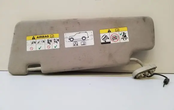 Land Rover Discovery 3 - LR3 Sun visor OEM