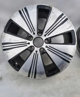 Mercedes-Benz EQA R18 alloy rim 