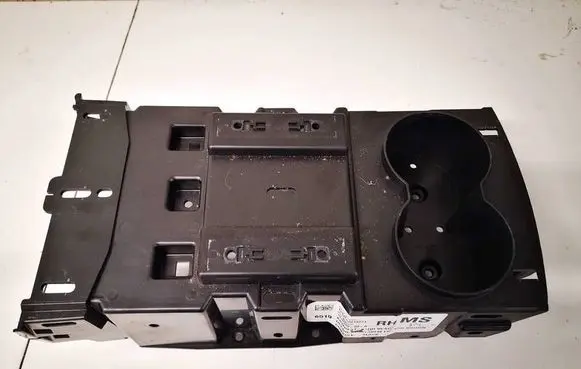 Tesla Model S Cup holder 101024900a 1010249-00-a