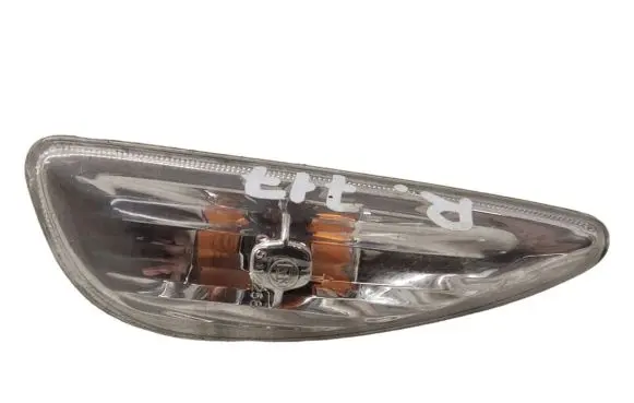 KIA Venga Front fender indicator light 923021J0