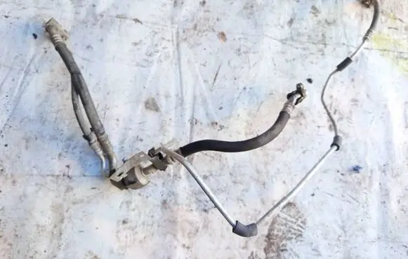 Opel Astra H Air conditioning (A/C) pipe/hose 