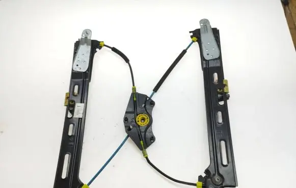 Seat Alhambra (Mk2) Sliding door electric window regulator 7N0843700E 36475009
