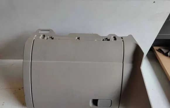 Volkswagen Golf VII Glove box 5G1857097 1355D301745 5G1857285