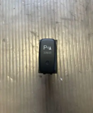 Mitsubishi ASX Parking (PDC) sensor switch R2364