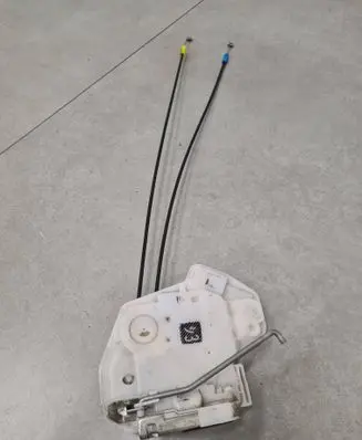 Mitsubishi Outlander Rear door lock A047218