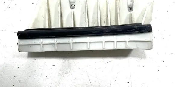 Citroen C3 Rear door windshield rail 9682972380