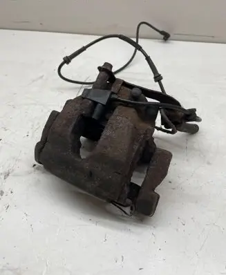 Mercedes-Benz E W210 Front brake caliper
