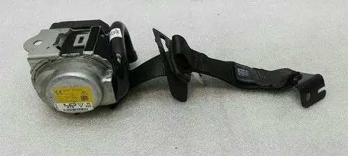 BMW X1 F48 F49 Rear seatbelt 7425072