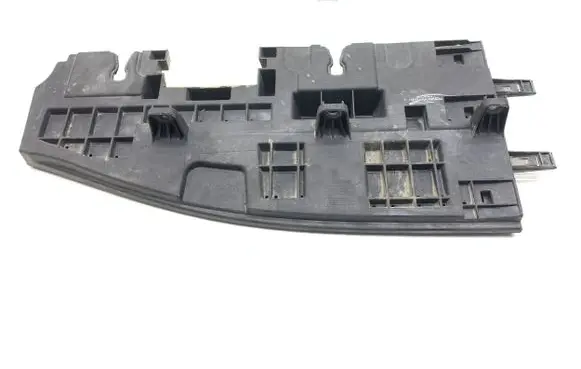 Mercedes-Benz GLE W167 Sill supporting ledge A1676982001