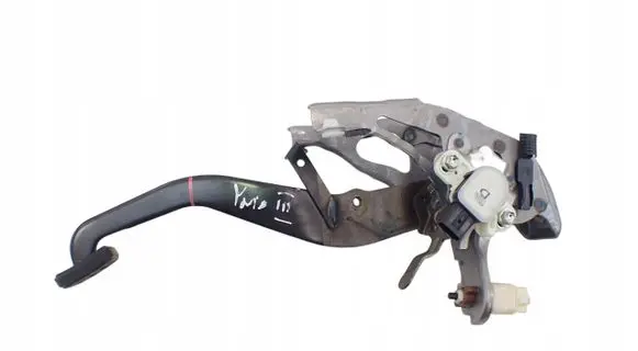 Toyota Yaris Brake pedal bracket assembly 8951033030PEDA