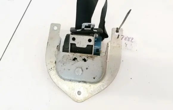 Alfa Romeo 159 Rear seatbelt