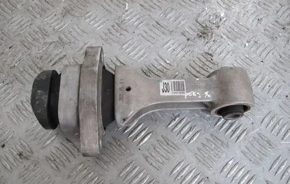 KIA Xceed Gearbox mounting bracket 21950-J3000