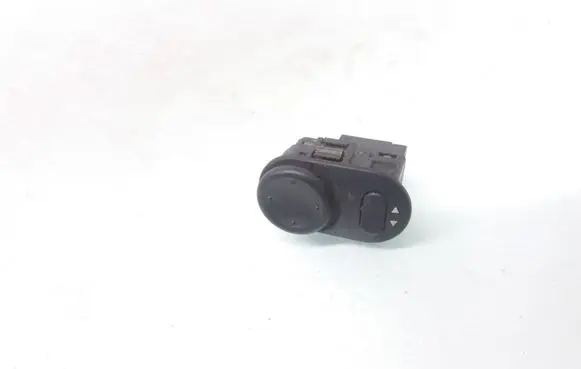 Opel Zafira A Wing mirror switch 09226861