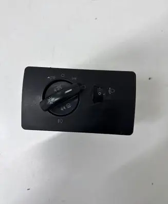 Ford Mondeo Mk III Light switch 1S7T13A024BC